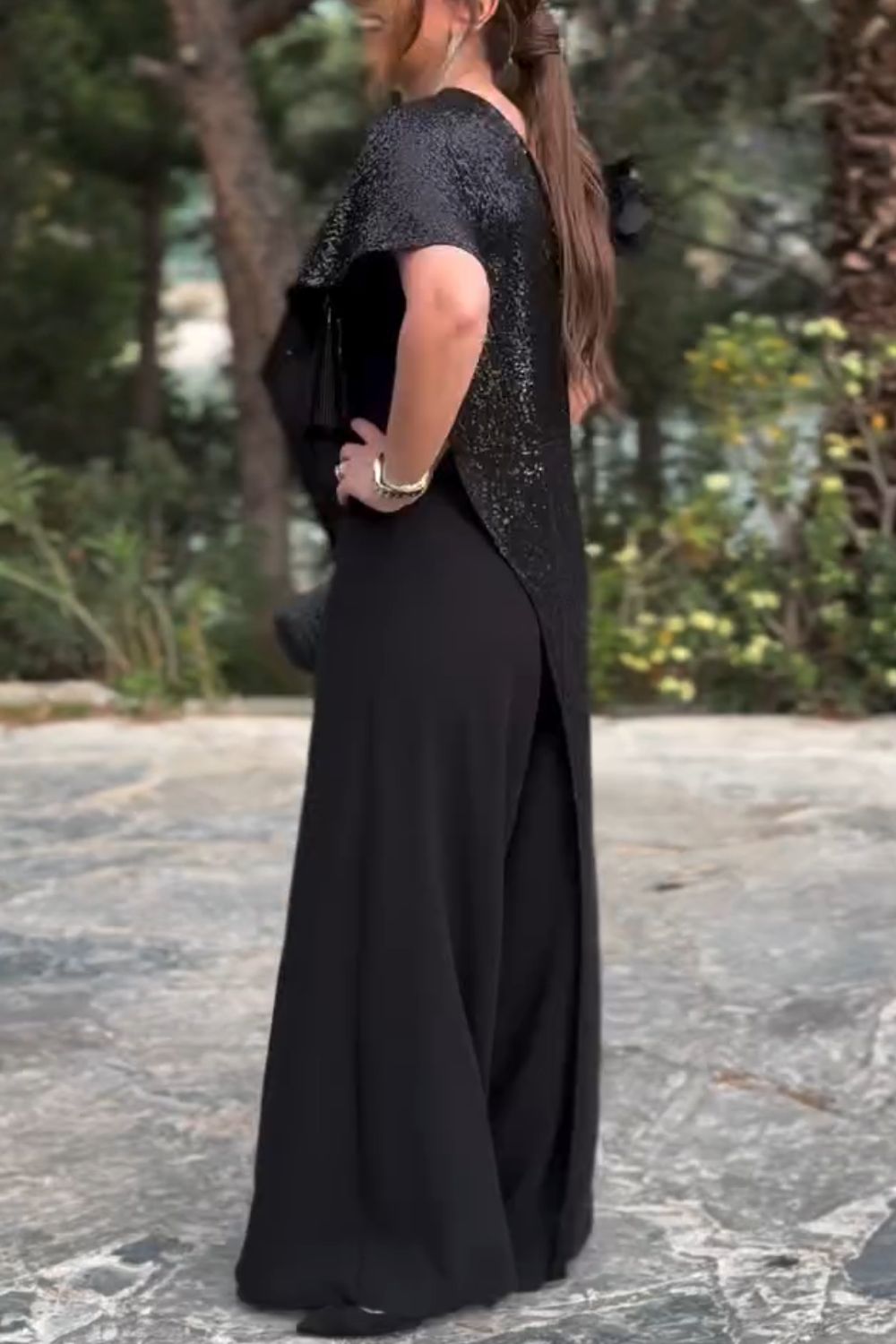 Ursiime Design Mother Of The Bride Chiffon Black Oblique Collar Short Sleeve 3D Elegant Asymmetric Hem Sequin Two Piece Pant Sets [Pre-Order]