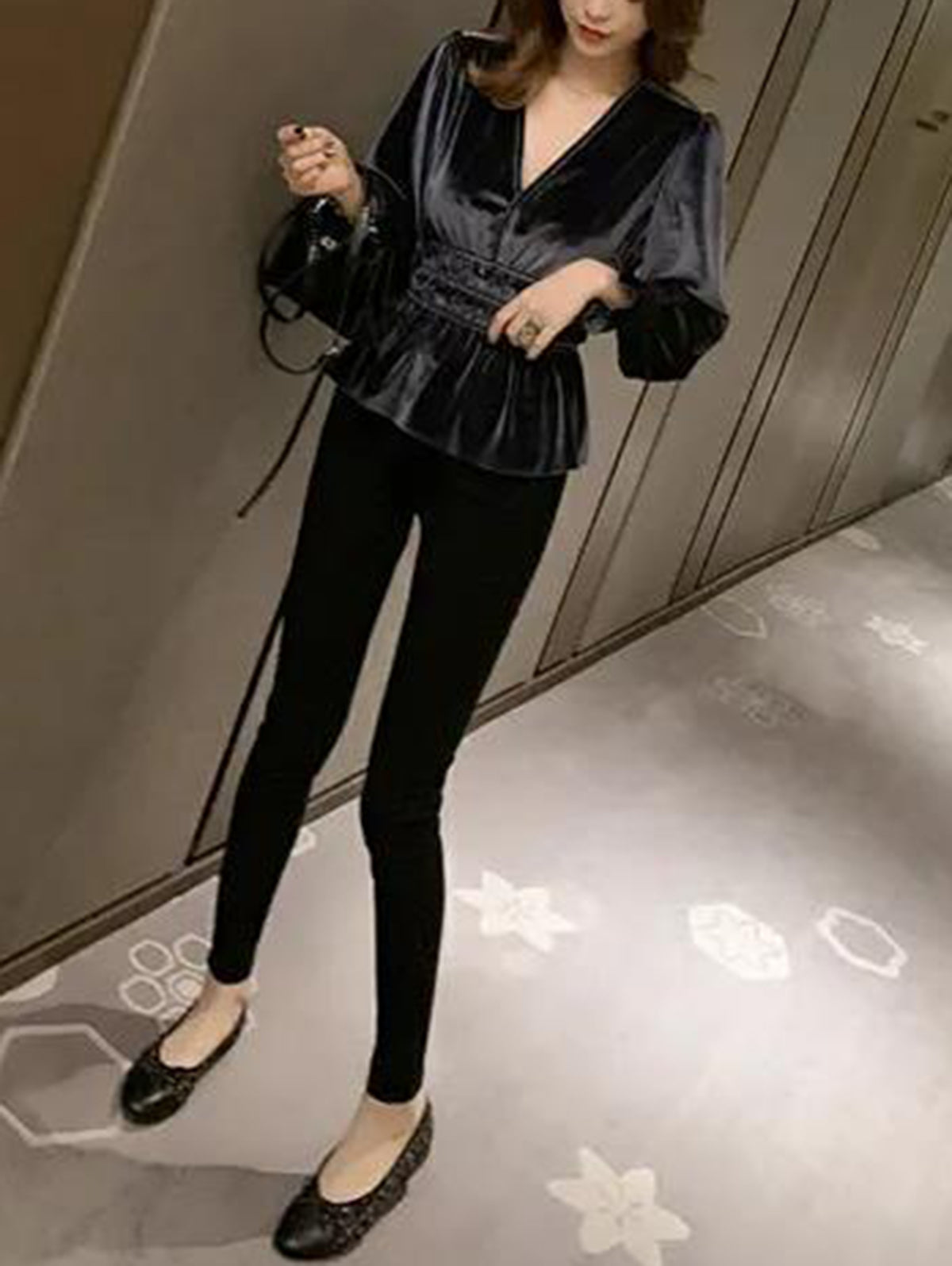 Elegant V Neck Long Sleeve Ruffle Peplum Velvet Blouse